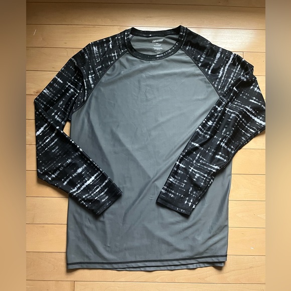 Men’s Oxide Sz XL Gray/Black Stretch Long Sleeve Athletic Top - Picture 1 of 5